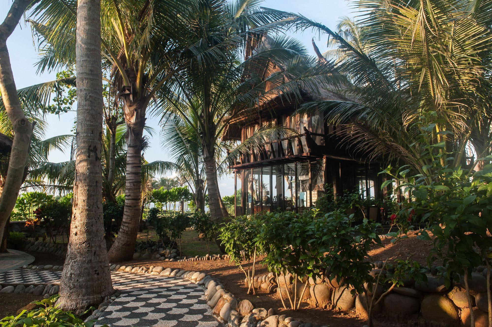 Most Exotic Beachfront Villa Keong Selemadeg Buitenkant foto